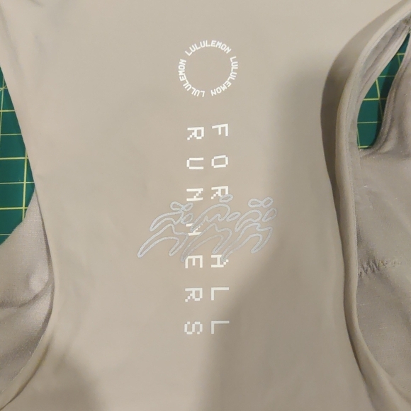 lululemon athletica Beige High-Neck Crop Top - Picture 9 of 12